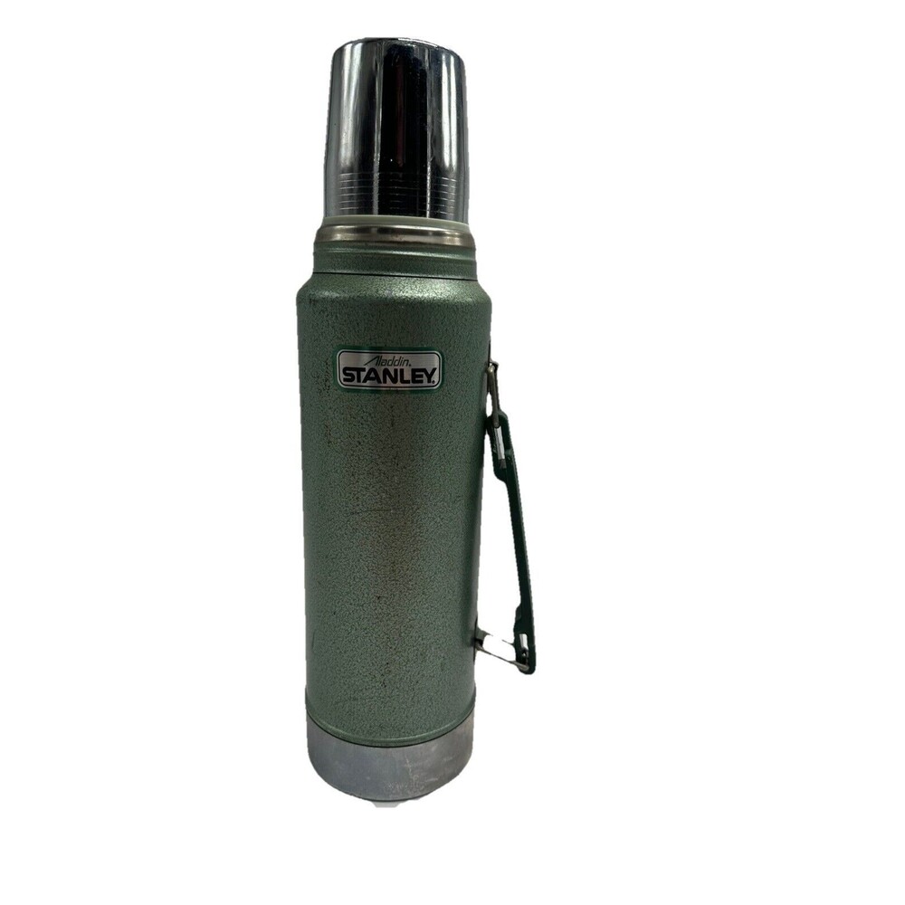 Stanley Aladdin Green Vacuum Bottle Thermos A-944DH Quart Made in USA Flaws